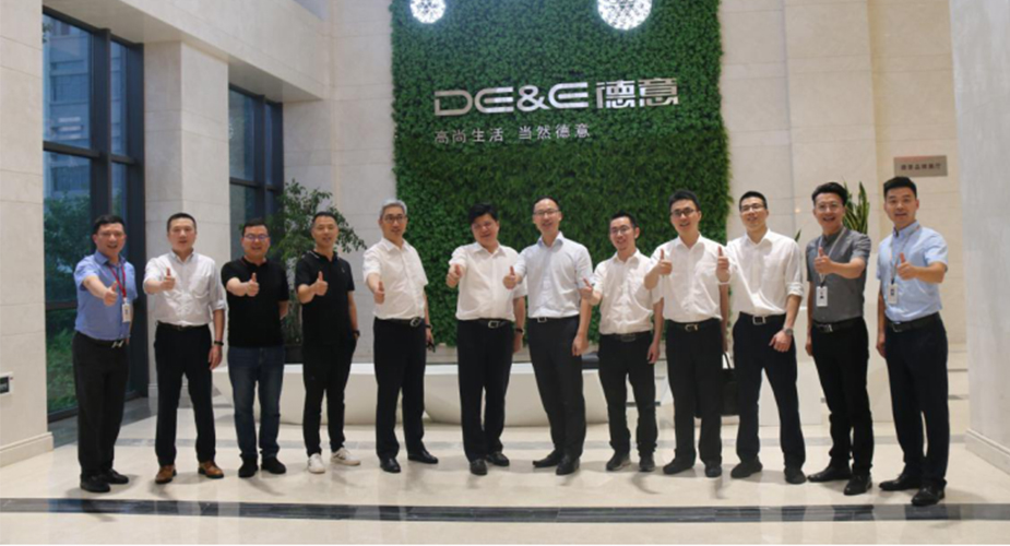 佳源赵建忠赵总一行莅临天辰平台交流指导！