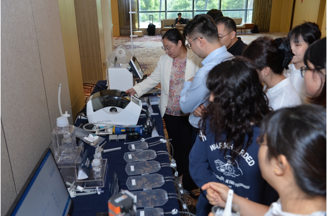 1728896826338632.png 3.png